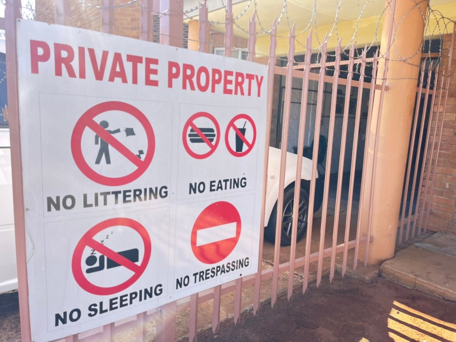 2 Bedroom Property for Sale in Potchefstroom South North West